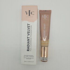 VIC Los Angeles Radiant Velvet Full Coverage Foundation C40 Satin Finish NEW